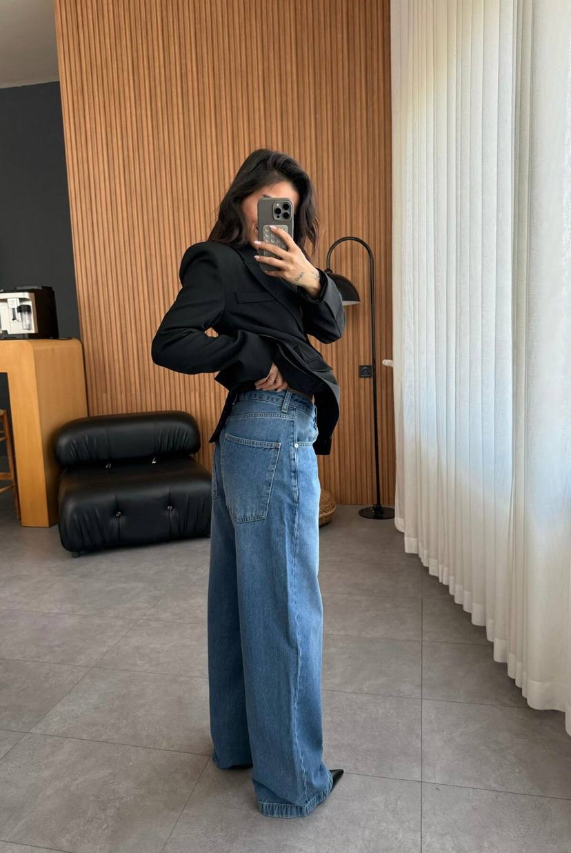 Blue Baggy Jeans
