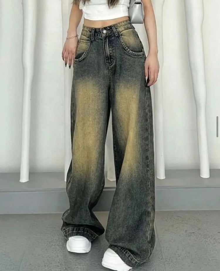 Yellow-Washed Oversized Baggy Jeans
