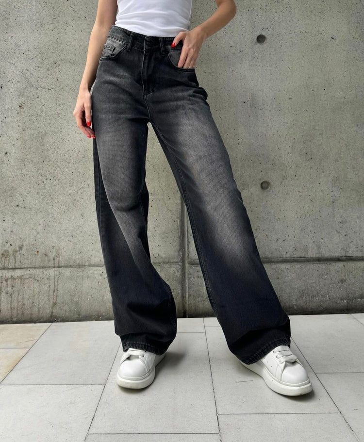 Stonewashed Vintage Jeans (two colors)